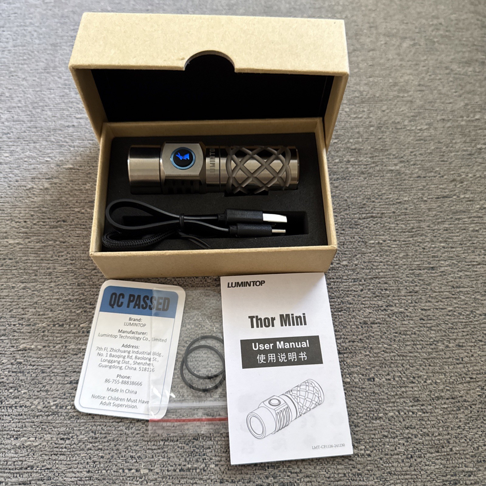 LUMINTOP Thor Mini Titanium LEP Flashlight 250 Lumens 700M Long Range