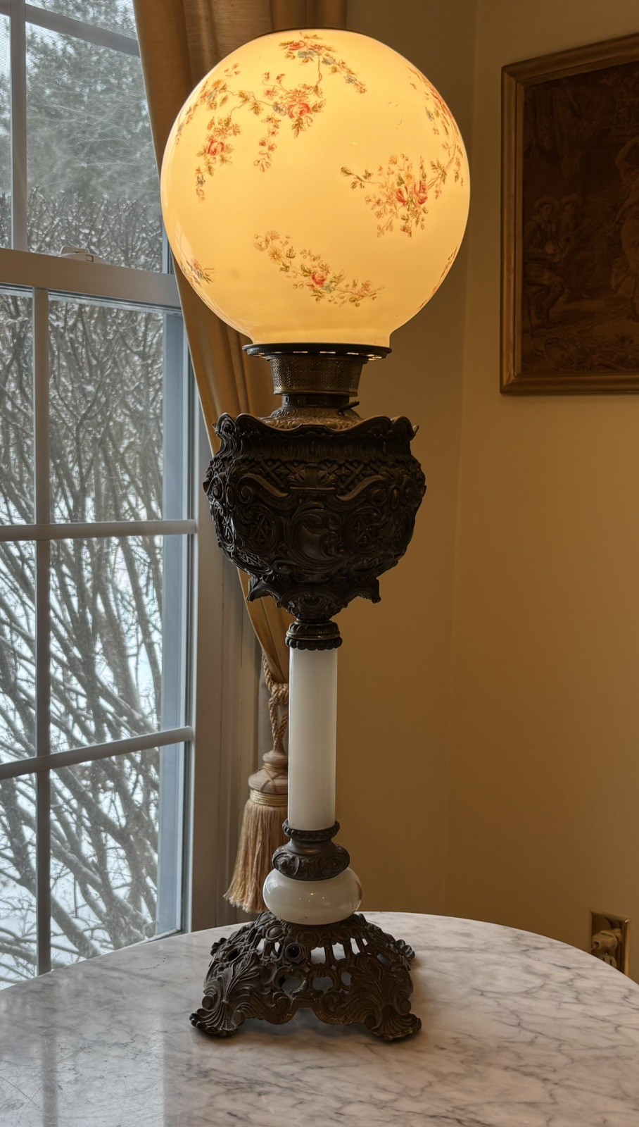 Antique Vict Converted Oil Parlor Lamp Brass Ornate/Detailed Alabaster Stem Antique Vict Converted Oil Parlor Lamp Brass Ornate/Detailed Alabaster Stem