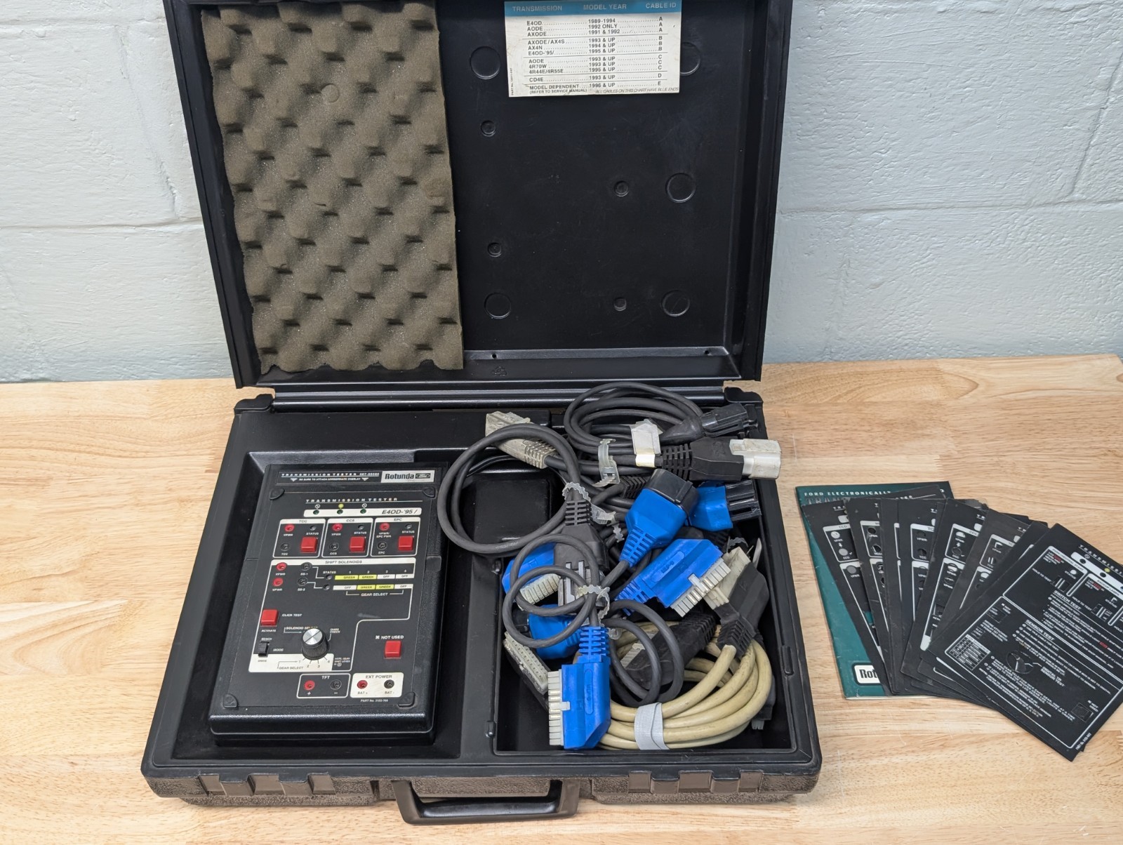 Rotunda 007-00085 Ford OEM Transmission Tester & Lot of Cables Overlays