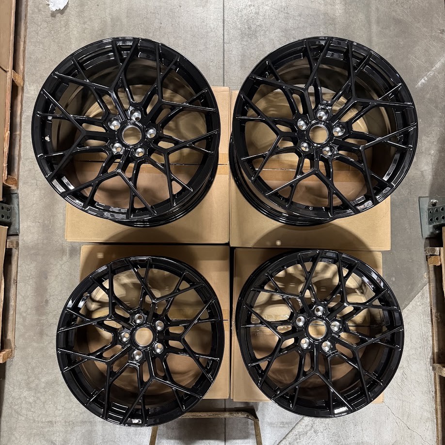 Used 19x8.5/20x11 MRR Forged F26 fit Corvette C8 5x120 38/48 66.9 Black No Cap W Used 19x8.5/20x11 MRR Forged F26 fit Corvette C8 5x120 38/48 66.9 Black No Cap W