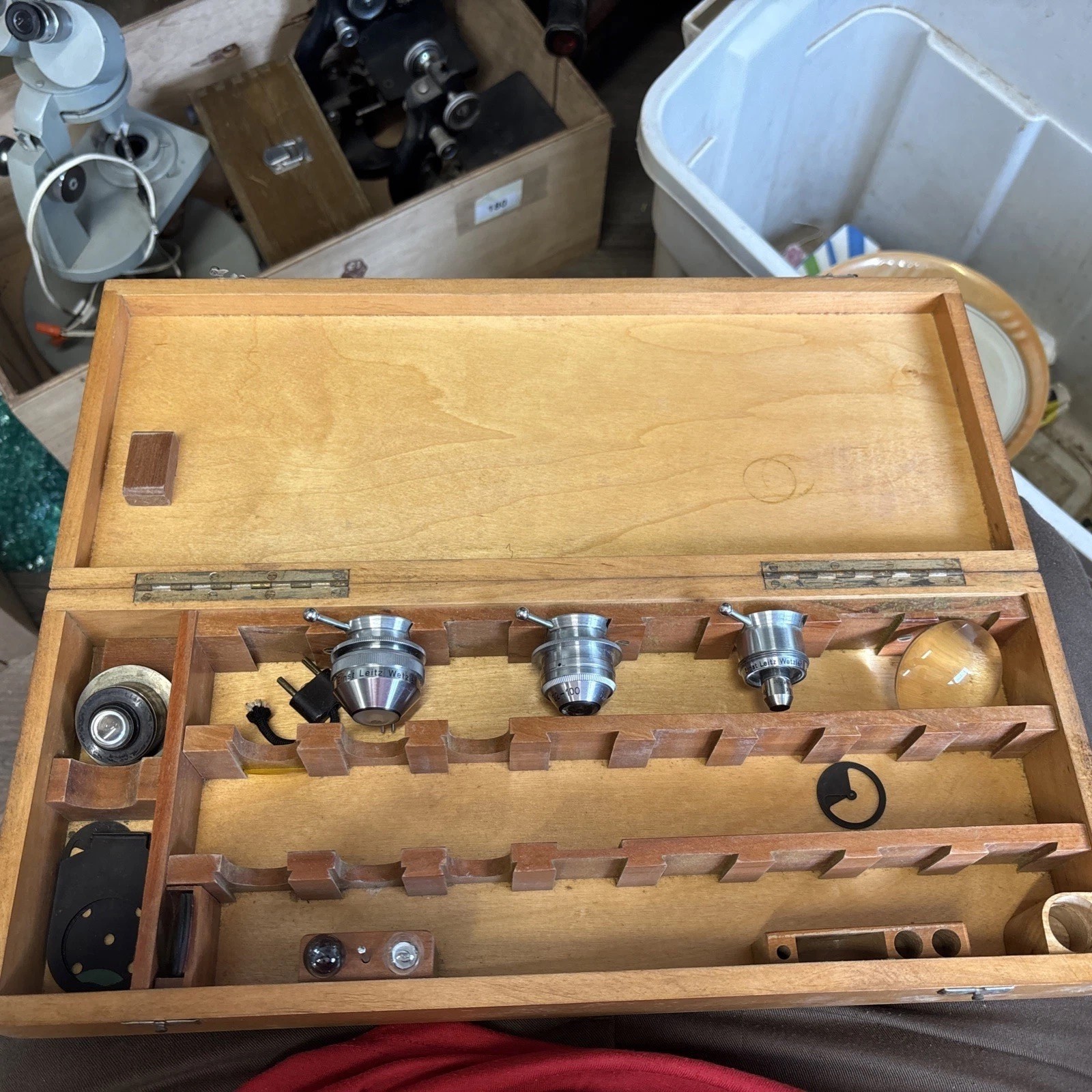 Vintage E. Leitz Wetzlar Microscope Set – Objectives OEL Accessories Wooden Case