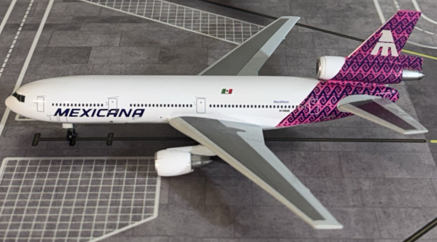 MEXICANA Douglas DC-10-15 ‘PURPLE ‘ NEW JX035 Jet X Model 1:400 MEXICANA Douglas DC-10-15 ‘PURPLE ‘ NEW JX035 Jet X Model 1:400