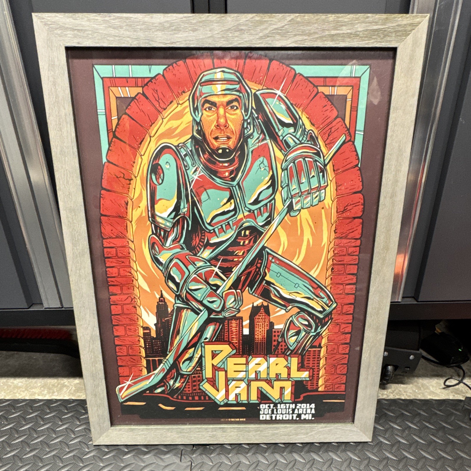 Pearl Jam Detroit, MI Poster Print Oct 16 2014 Joe Louis Arena Pearl Jam Detroit, MI Poster Print Oct 16 2014 Joe Louis Arena