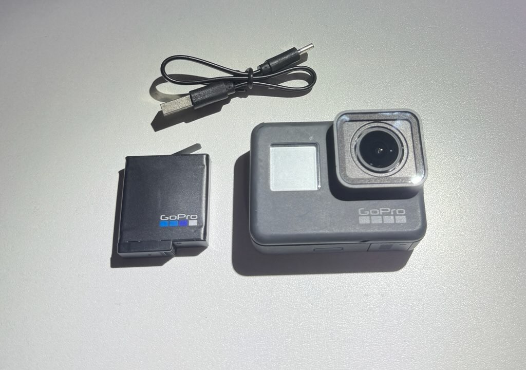 GoPro HERO5 Black 4K Action Camera with Touchscreen Powers On/Off
