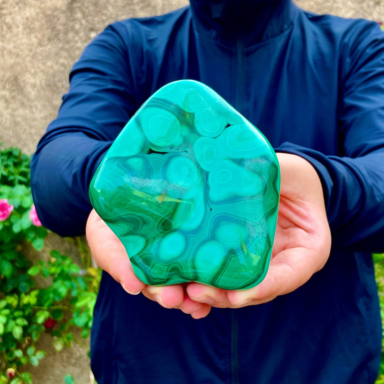 400G  Natural glossy Malachite transparent cluster rough mineral sample
