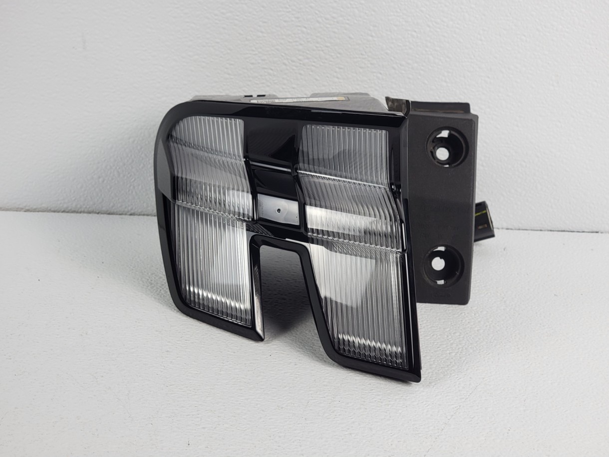 PERFECT 2021-2026 FORD MUSTANG MACH-E LH DRIVERS LED TAILLIGHT OEM