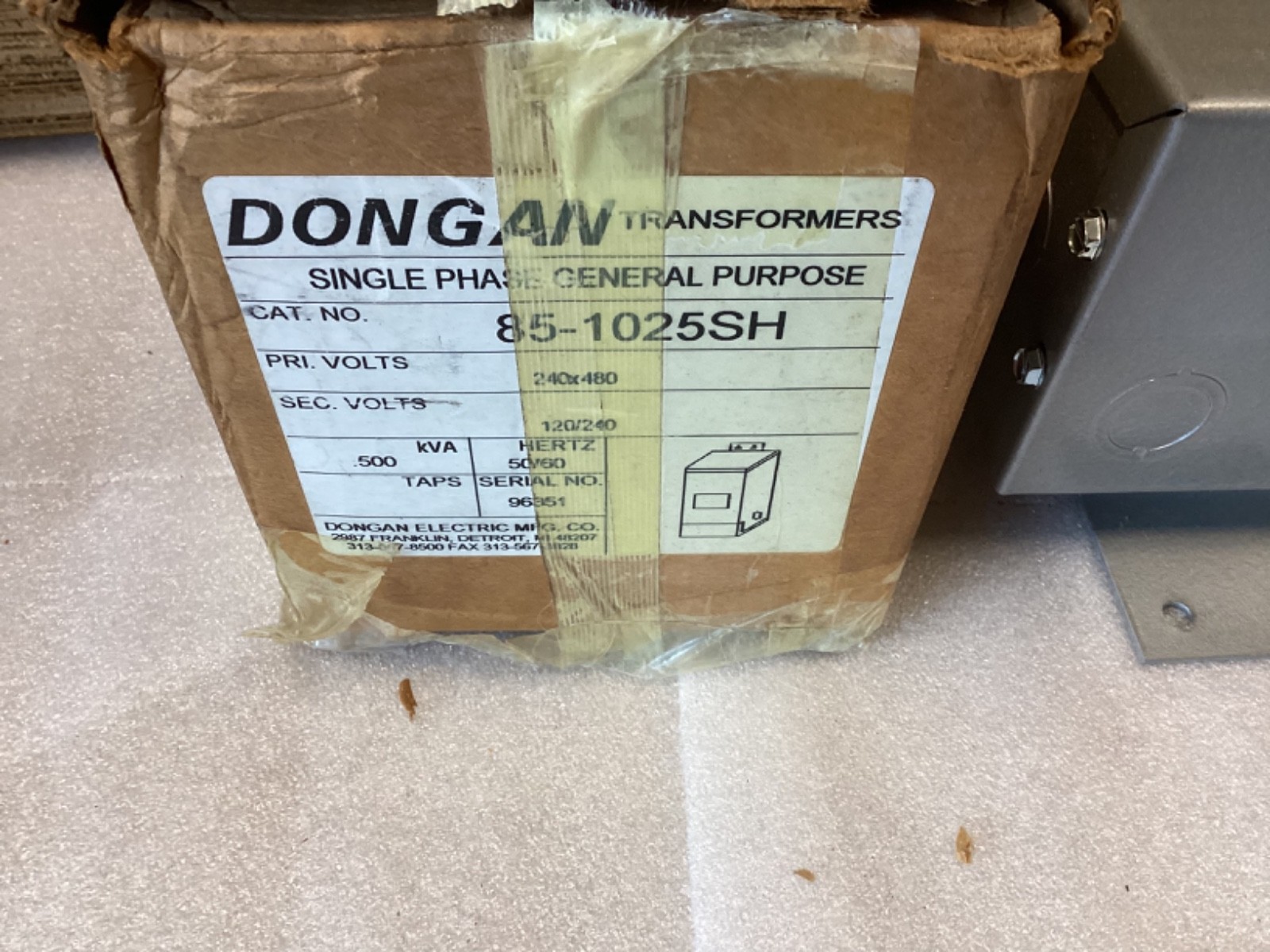 Dongan Transformers 1Ph Transformer .500kVA 50/60hz #851025SH