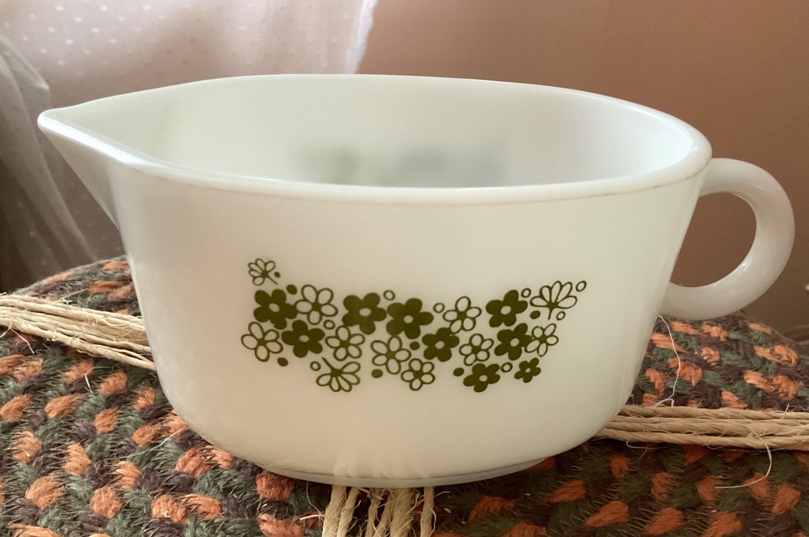 VTG PYREX BY CORNING TABLETOP WARE GRAVY BOAT \'CRAZY DAISY\' NO UNDERPLATE 1972