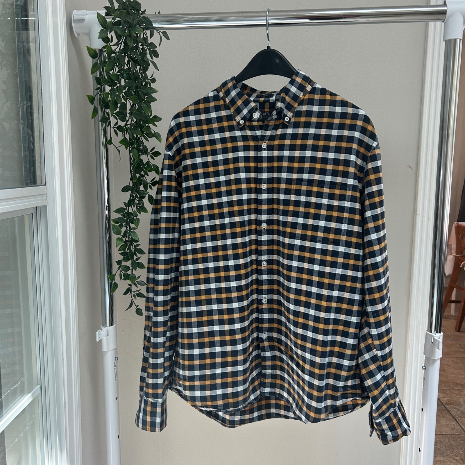 Gently Used J.Crew Flex Oxford Slim Plaid Shirt Navy Yellow B30079 Mens XL