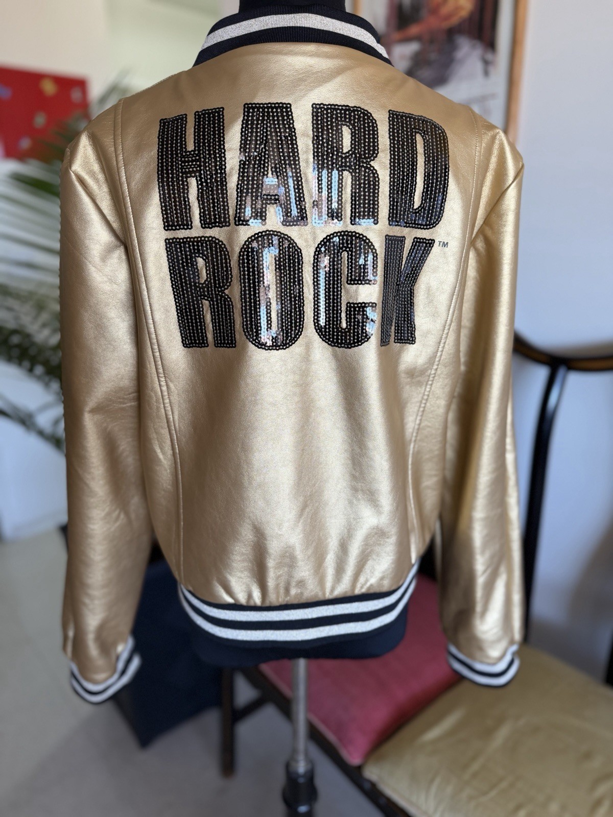 NWT Rare Gold Hard Rock Café Bomber Jacket Black Sequined Logo Women XL NWT Rare Gold Hard Rock Café Bomber Jacket Black Sequined Logo Women XL