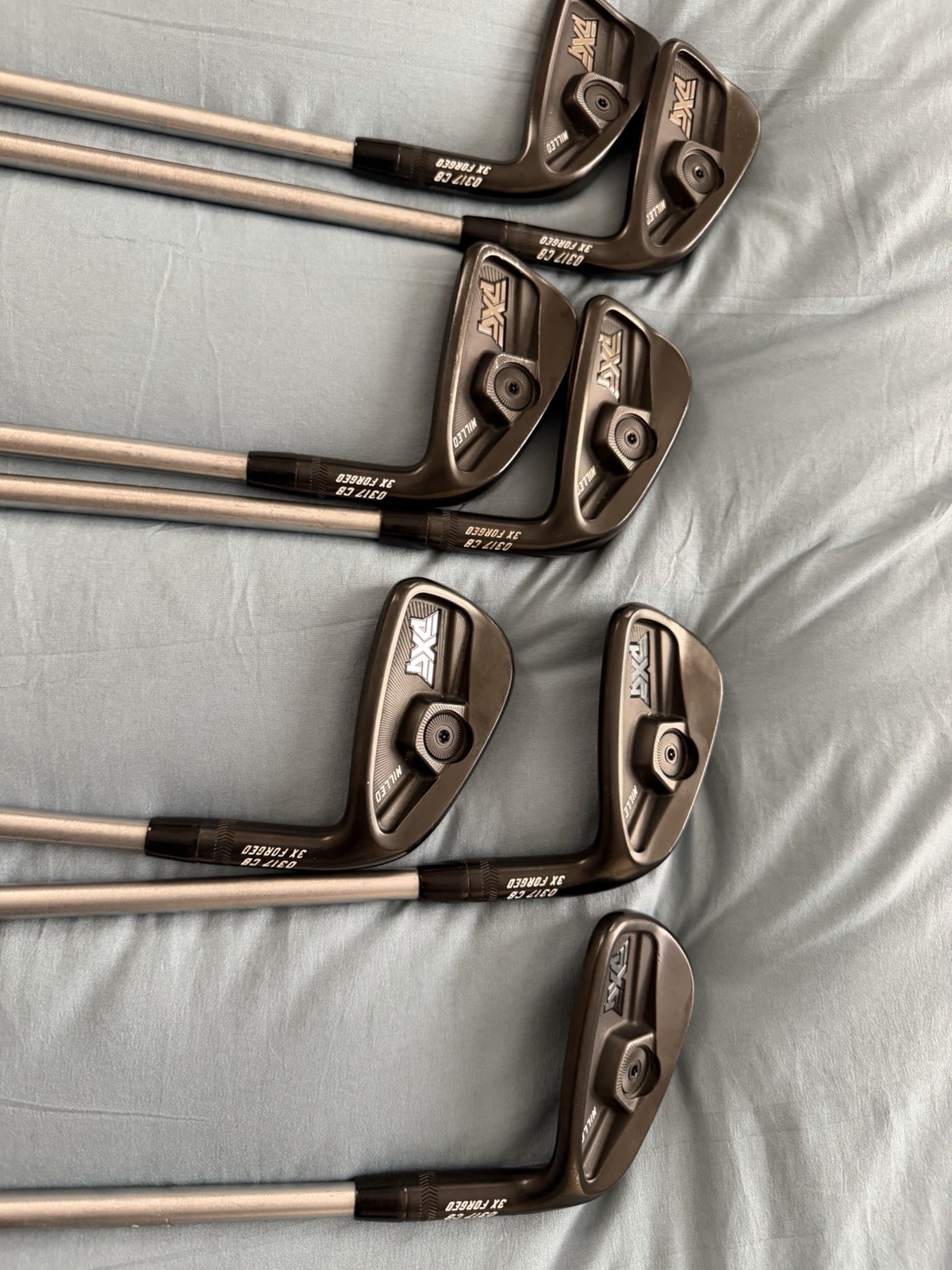 PXG 0317 CB Xtreme Dark Iron Set 4-PW KBS Tour C-Taper Lite 120G Stiff RH PXG 0317 CB Xtreme Dark Iron Set 4-PW KBS Tour C-Taper Lite 120G Stiff RH