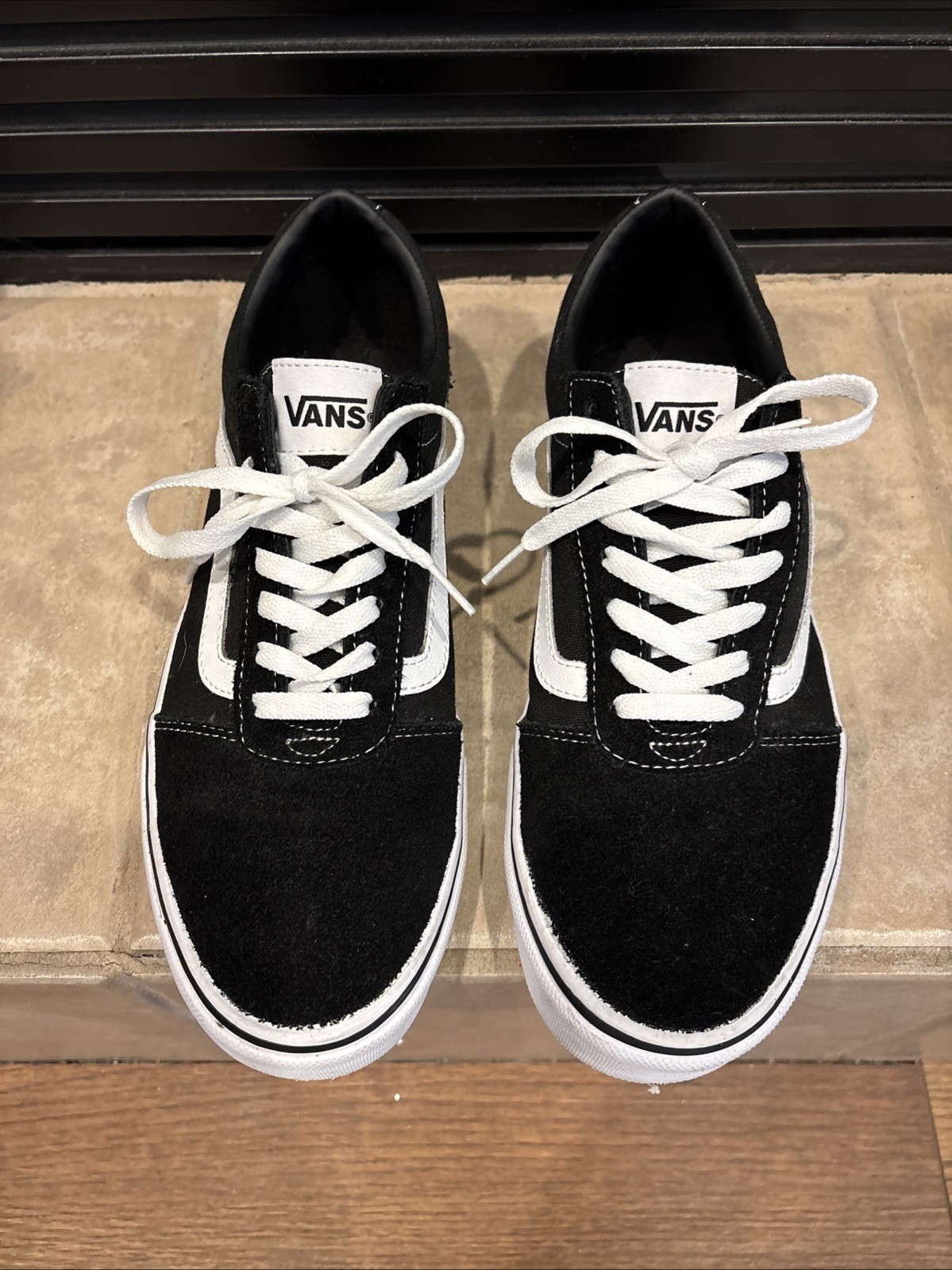 Vans Ward Old Skool Sneakers Men\'s Black White Suede Canvas Low Top - Men’s 10.5