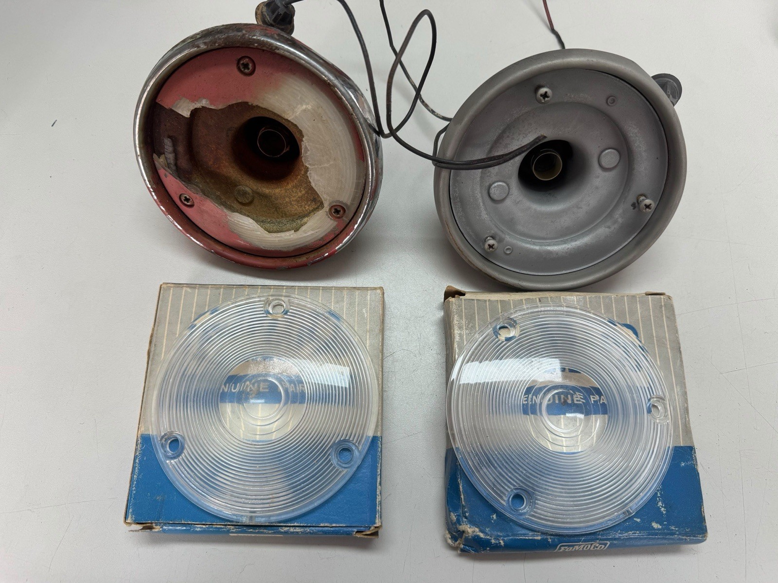 OEM 1957 1958 FORD PICKUP TRUCK PARKING TURN LAMP PAIR OEM 1957 1958 FORD PICKUP TRUCK PARKING TURN LAMP PAIR