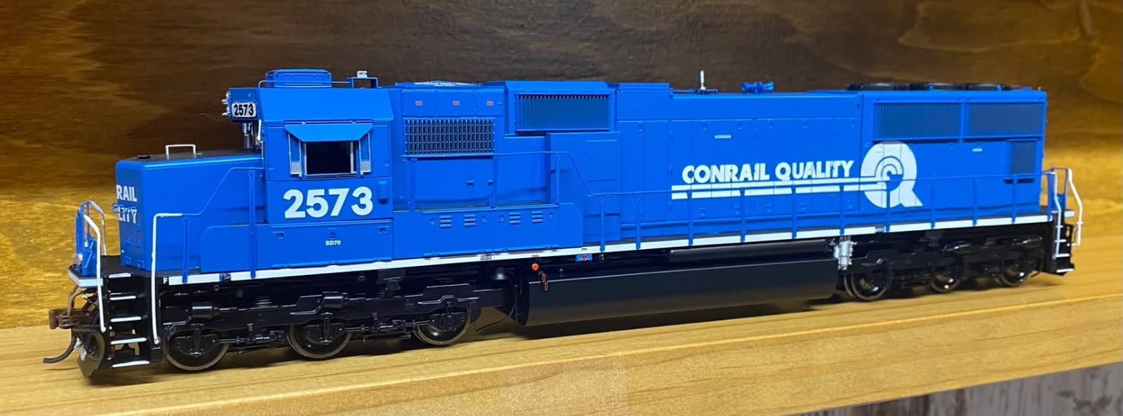 Athearn/Genesis SD70 Conrail #2573 HO Scale OUT OF PRODUCTION