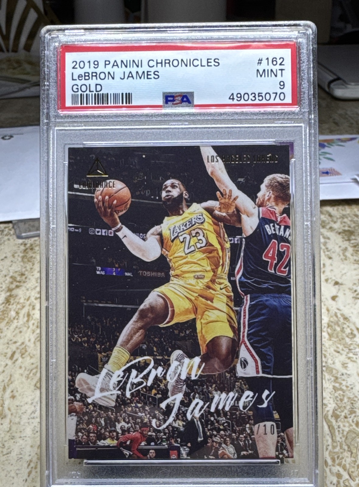 2019-20 Panini Chronicles - Luminance LeBron James #162 Gold 5/10 PSA 9 2019-20 Panini Chronicles - Luminance LeBron James #162 Gold 5/10 PSA 9