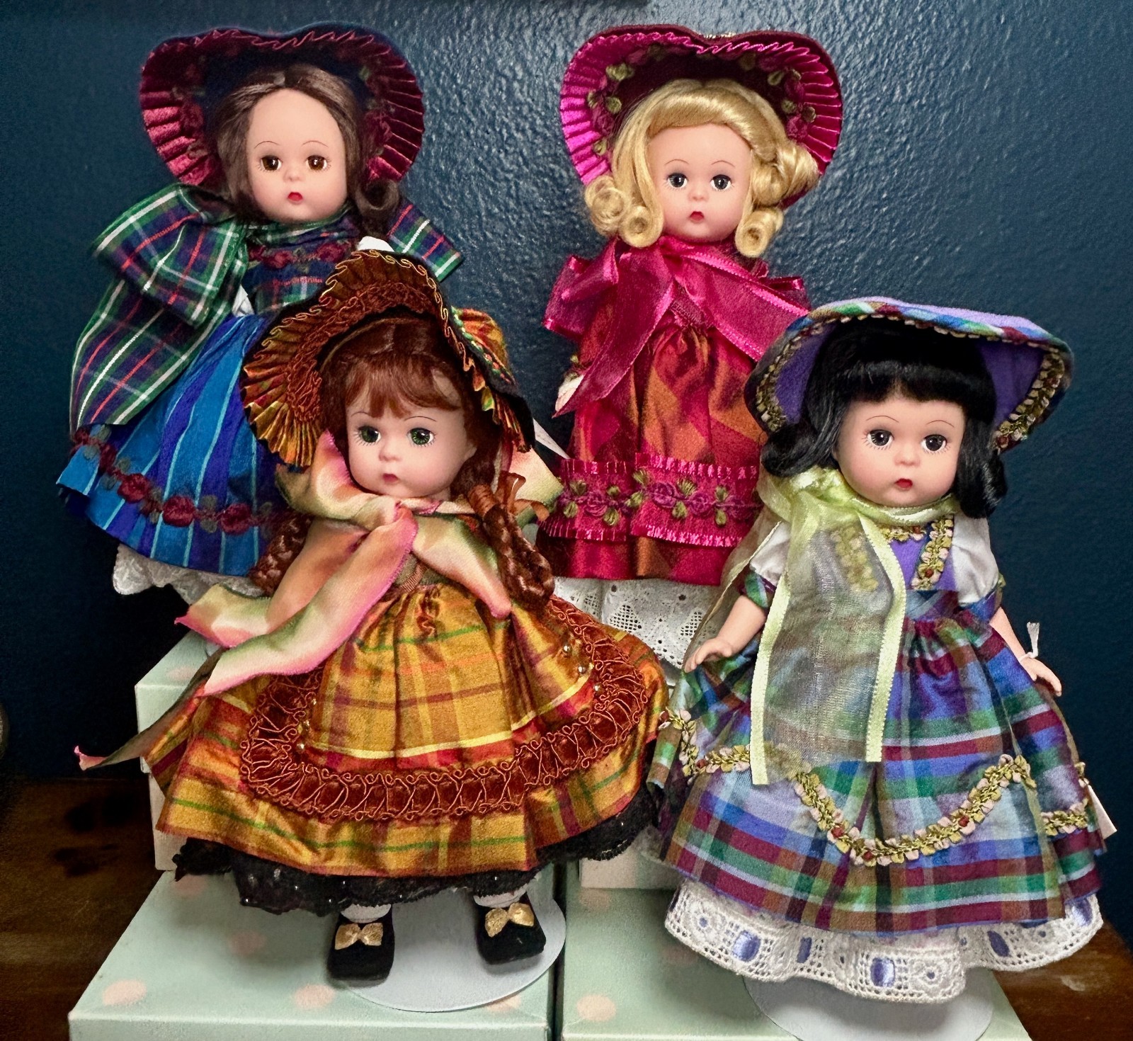 Madame Alexander 4 Little Women Dolls Complete Set Amy Meg Jo Beth 8\