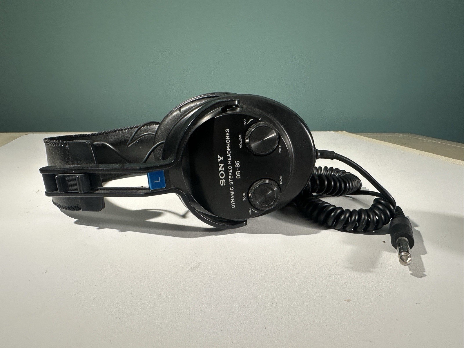 Sony Studio Headphones DR-S5 tested Sony Studio Headphones DR-S5 tested