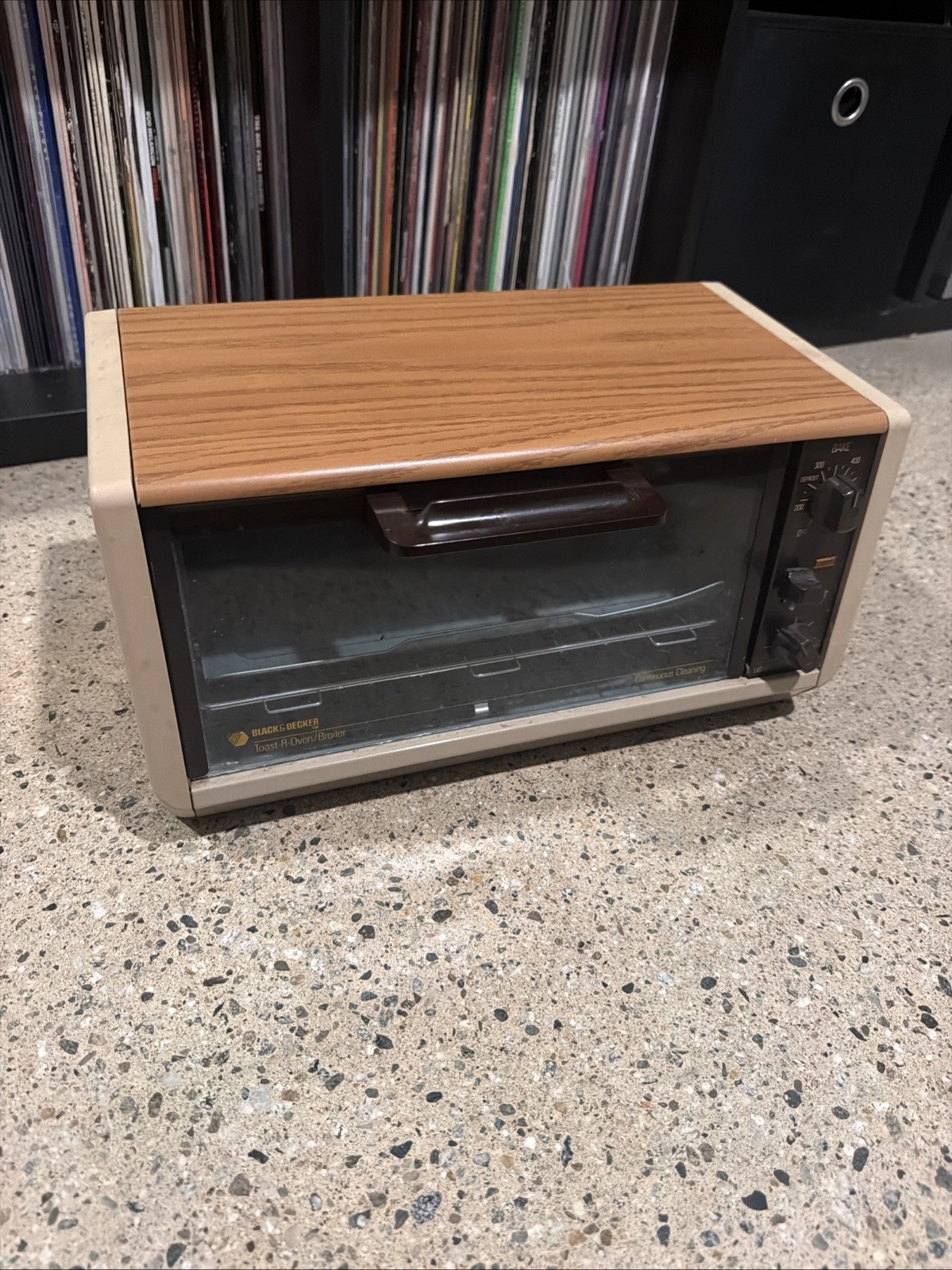 Vintage NOS Black & Decker Toaster Toast-R Oven Faux Wood TR40TY2 Never Used Vintage NOS Black & Decker Toaster Toast-R Oven Faux Wood TR40TY2 Never Used
