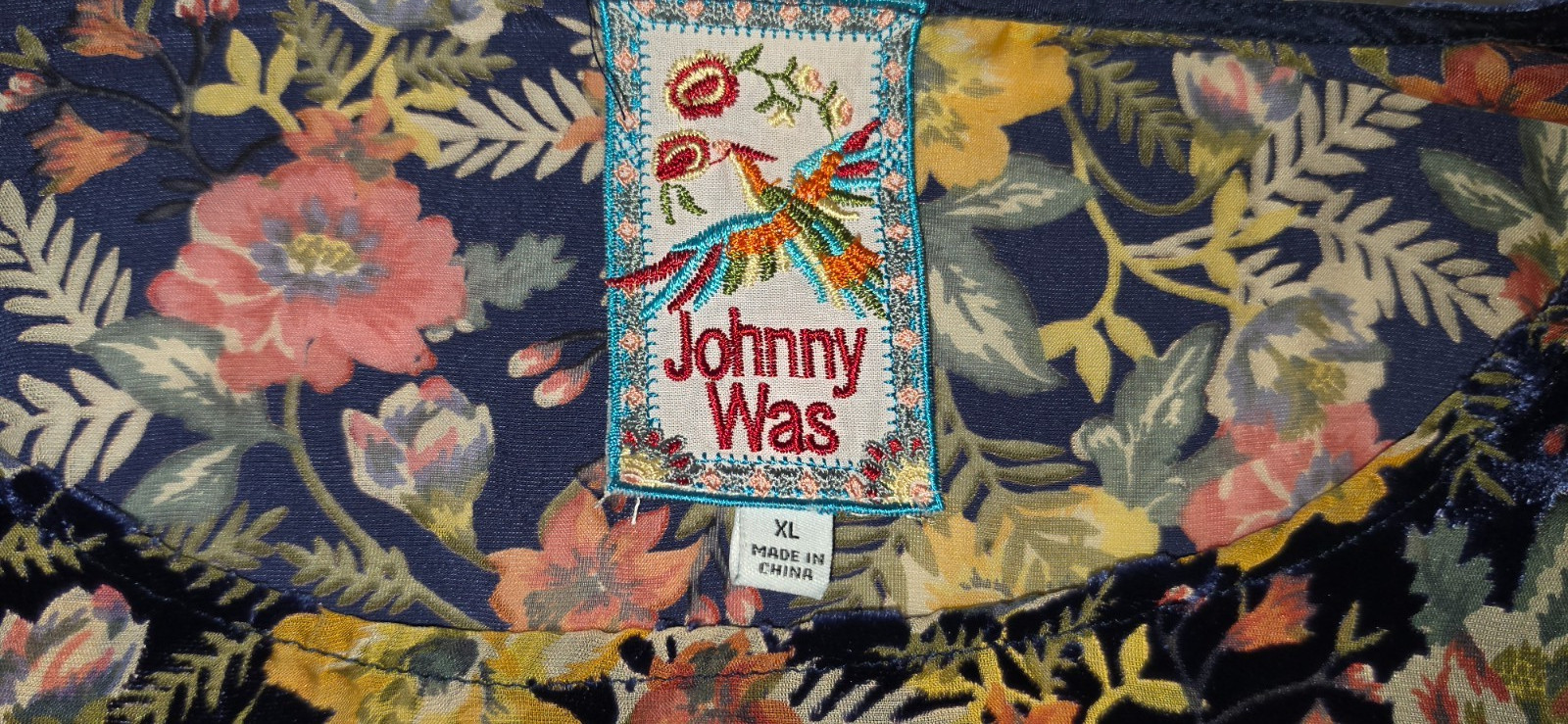 Johnny Was Floral Silk Rayon Boho Blouse Top Floral Print Short Sleeve Size XL