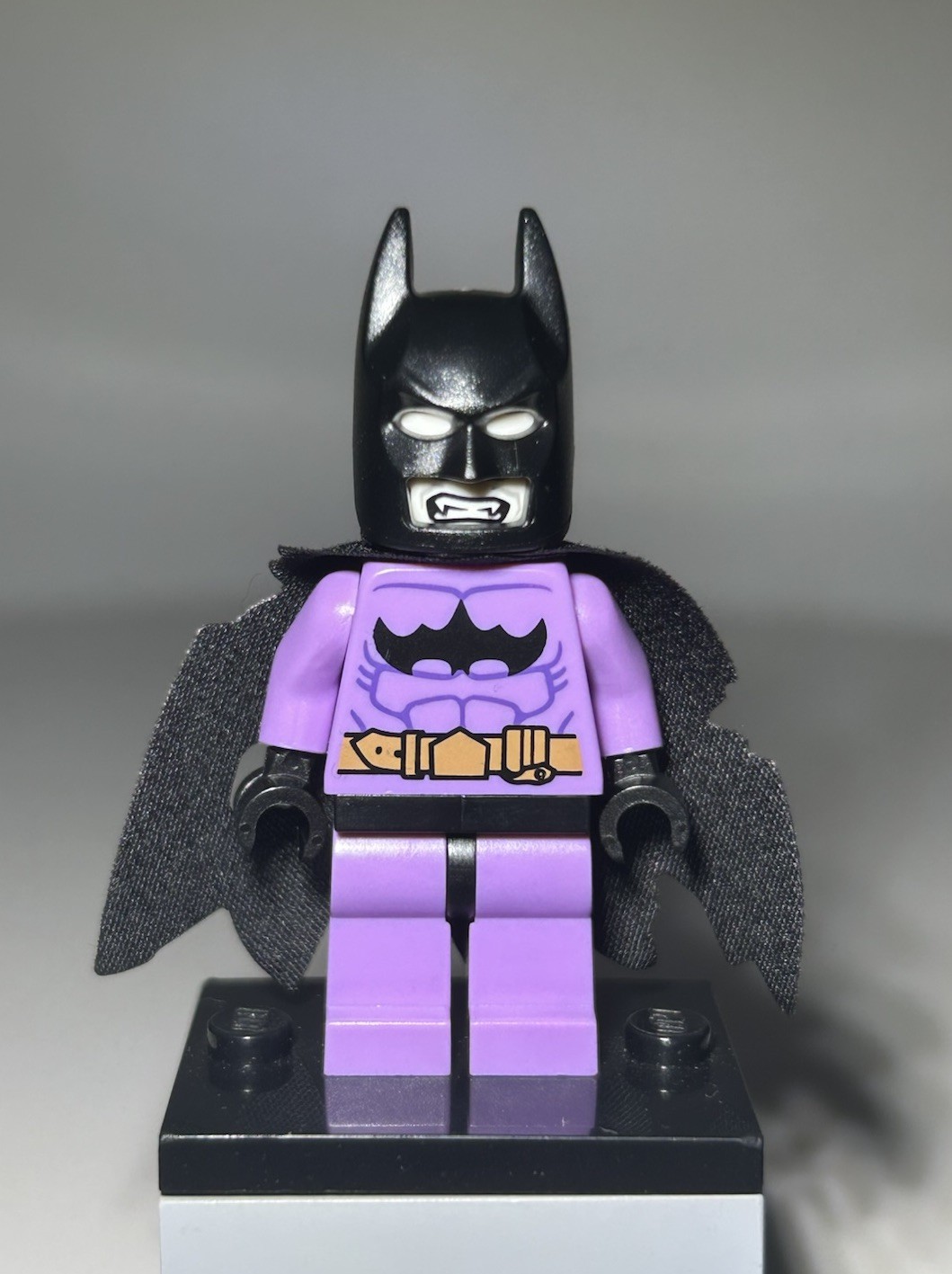 LEGO Batzarro Minifigure Batman Bizarro DC Super Heroes NEW LEGO Batzarro Minifigure Batman Bizarro DC Super Heroes NEW