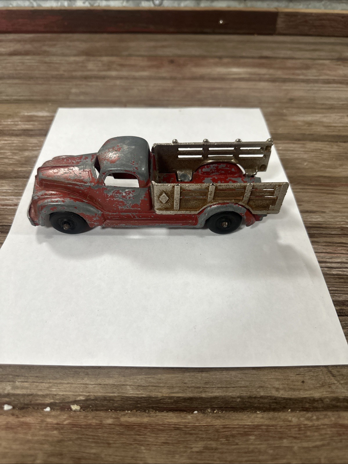 Vintage 1940\'s Hubley Kiddie Toy Ford No. 460 Stake Truck