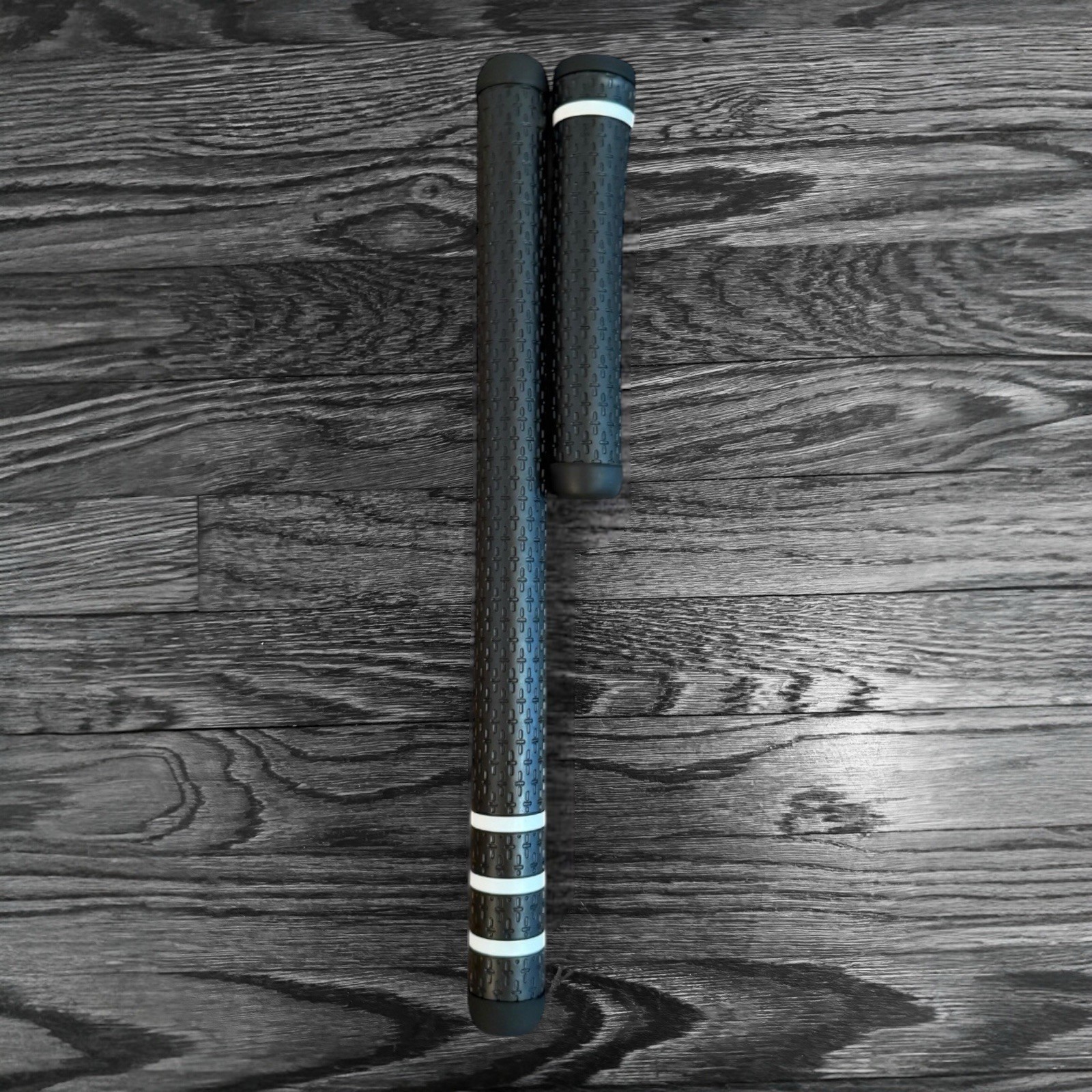 YUMI 2-Piece Putter Grip - BLACK/ WHITE (VERY CLEAN, LIMITED BRANDING)