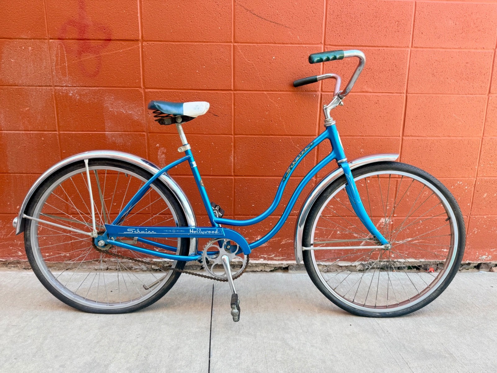 1967 Schwinn Hollywood Vintage Bicycle Blue Original Antique Cruiser Bike 1967 Schwinn Hollywood Vintage Bicycle Blue Original Antique Cruiser Bike