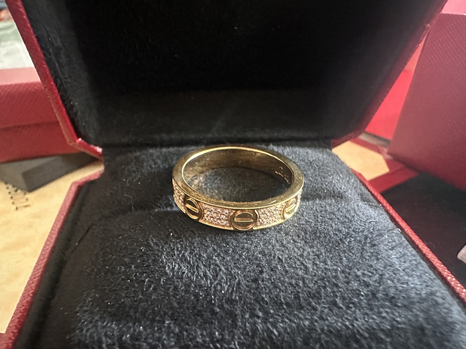 NEW 18K Yellow Gold Pavé &Love Diamond Band RingCarttlerSize 8 NEW 18K Yellow Gold Pavé &Love Diamond Band RingCarttlerSize 8