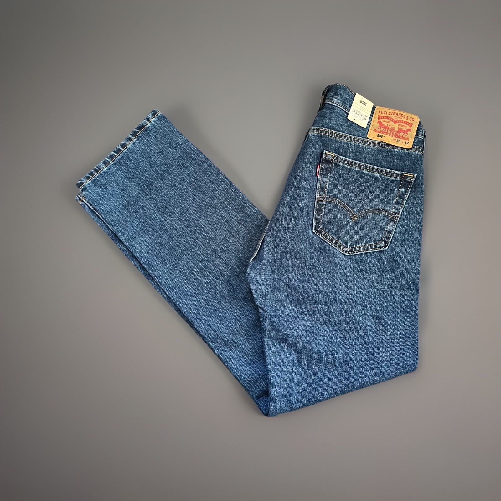 Levis 505 Jeans New Mens 33x32 Regular Fit Straight Leg New With Tags Levis 505 Jeans New Mens 33x32 Regular Fit Straight Leg New With Tags