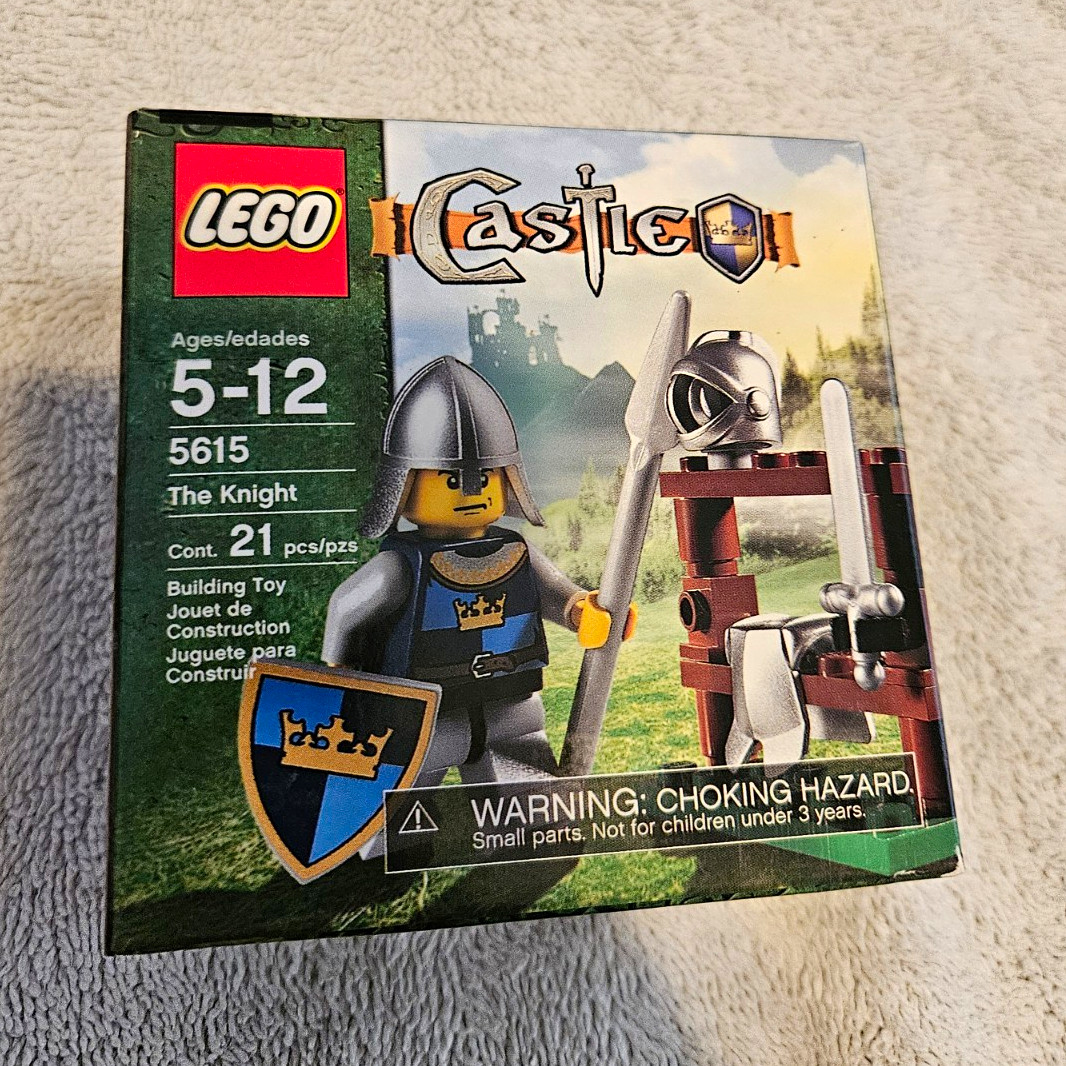 LEGO Castle 5615 The Knight Complete Set 21 pcs Ages 5-12 Boxed 2008