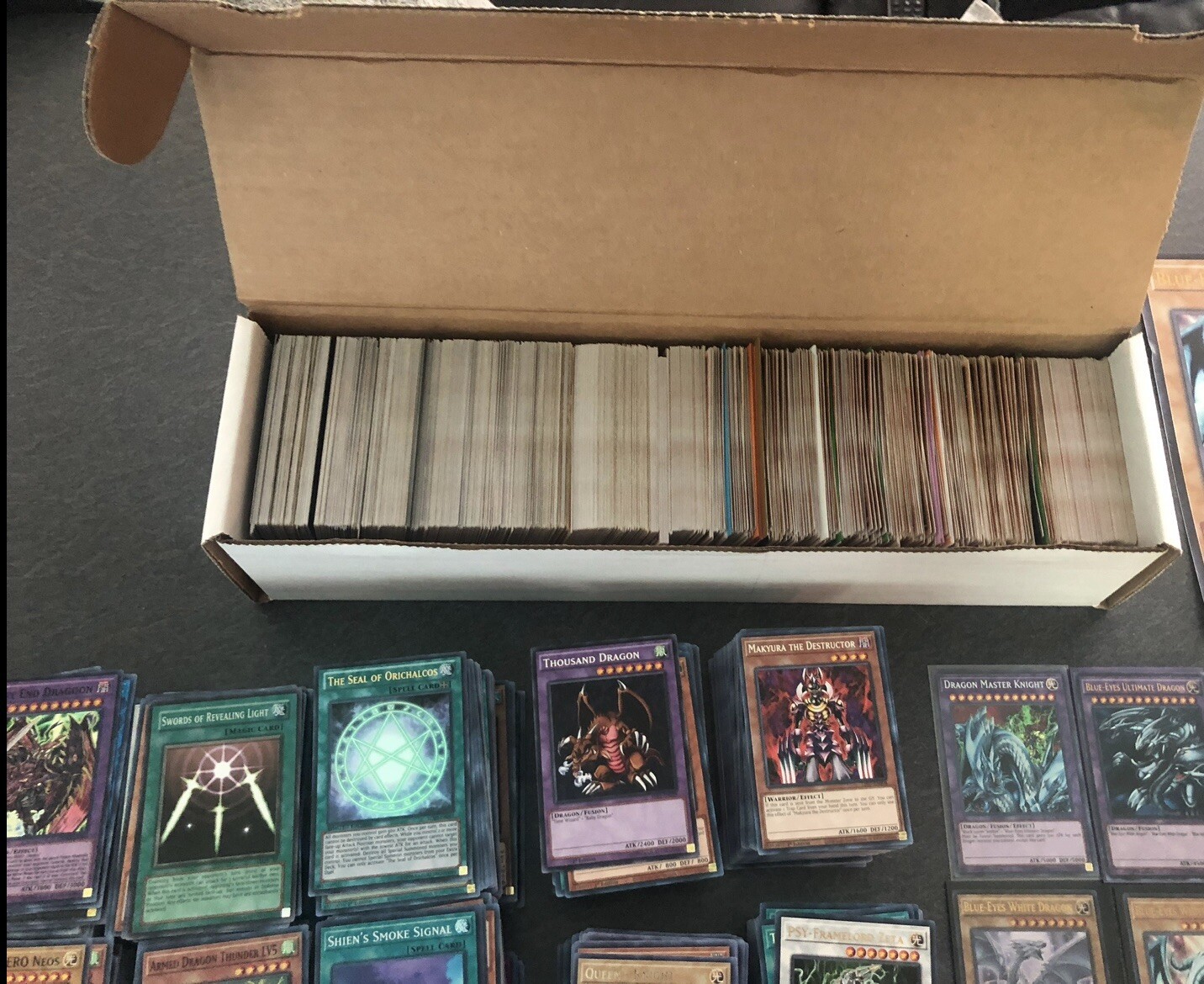 1000 YUGIOH CARDS INSTANT COLLECTION HUGE LOT W/ 100 HOLO FOILS & RARES