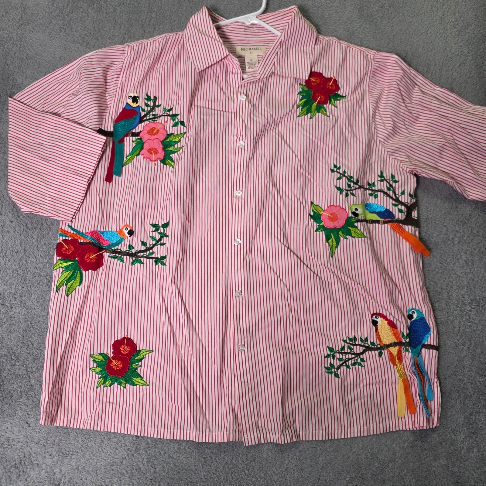 Bechamel II Womens 1X Button Up Shirt Red White Stripe Tropical Parrot Embroider