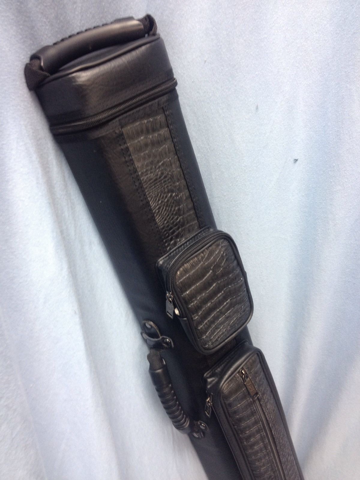 J&J Black & Croc Textured Leatherette Cue Case 3x5 C35T J&J Black & Croc Textured Leatherette Cue Case 3x5 C35T