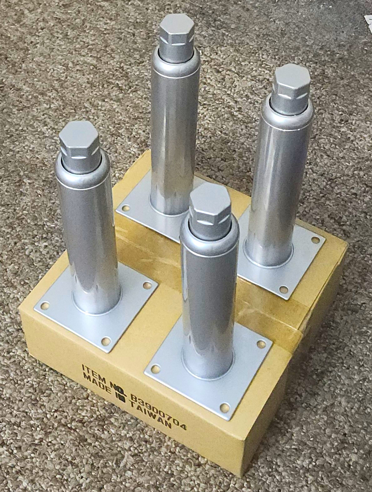 OEM PITCO Commercial Fryer Legs B3900704 9\ OEM PITCO Commercial Fryer Legs B3900704 9\