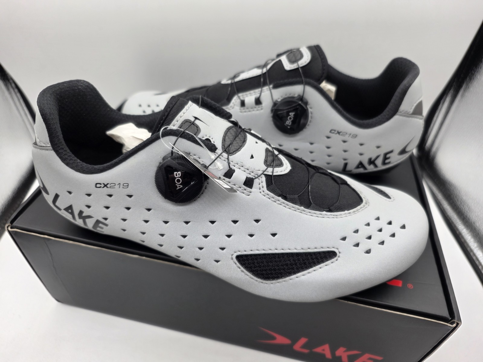 Lake CX219 Cycling Shoe - Men\'s - Sz 9.5 Gray Carbon Fiber, EU 42 Lake CX219 Cycling Shoe - Men\'s - Sz 9.5 Gray Carbon Fiber, EU 42