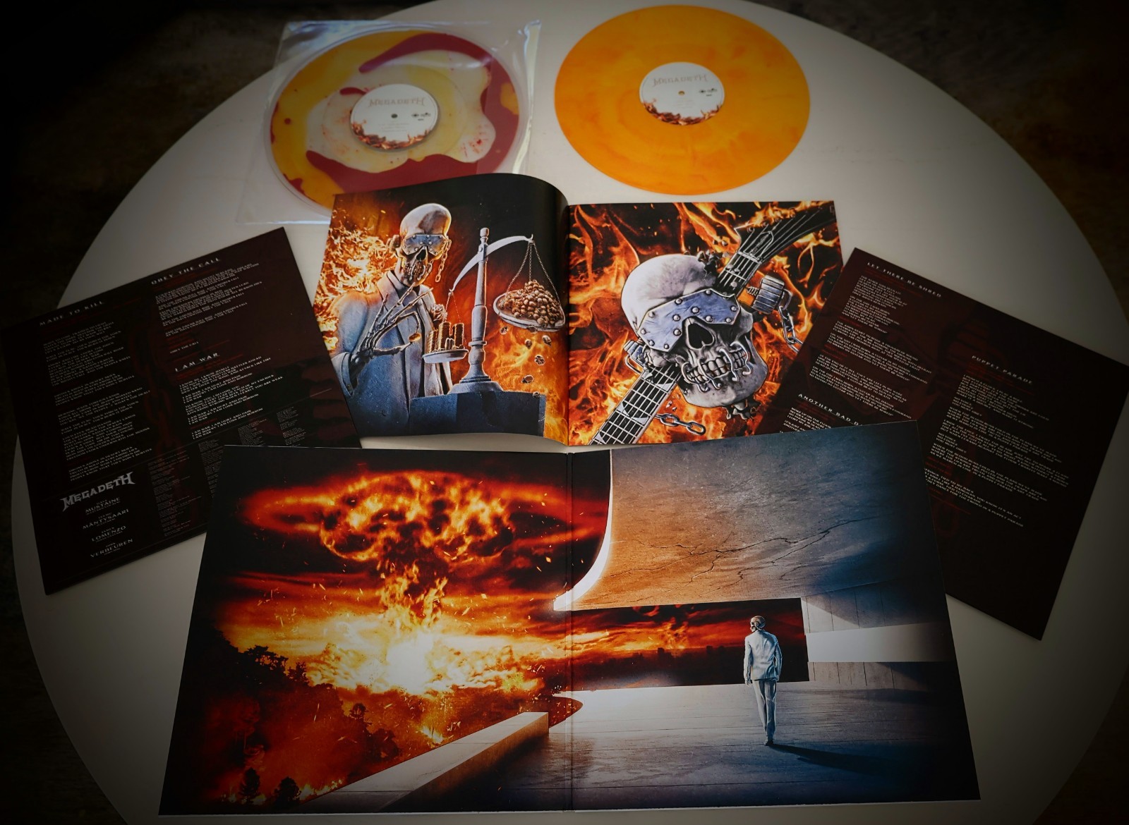 MEGADETH - SELF-TITLED - RARE -ORANGE RED - MAGMA LIQUID FILLED 2xLP Brand New -