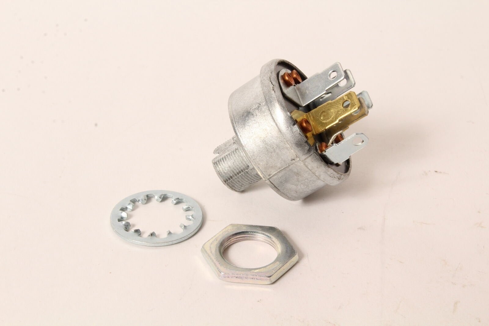 OEM Scag 48798 Ignition Switch Fits Turf Tiger Cheetah Wildcat Tiger Cat Mower OEM Scag 48798 Ignition Switch Fits Turf Tiger Cheetah Wildcat Tiger Cat Mower