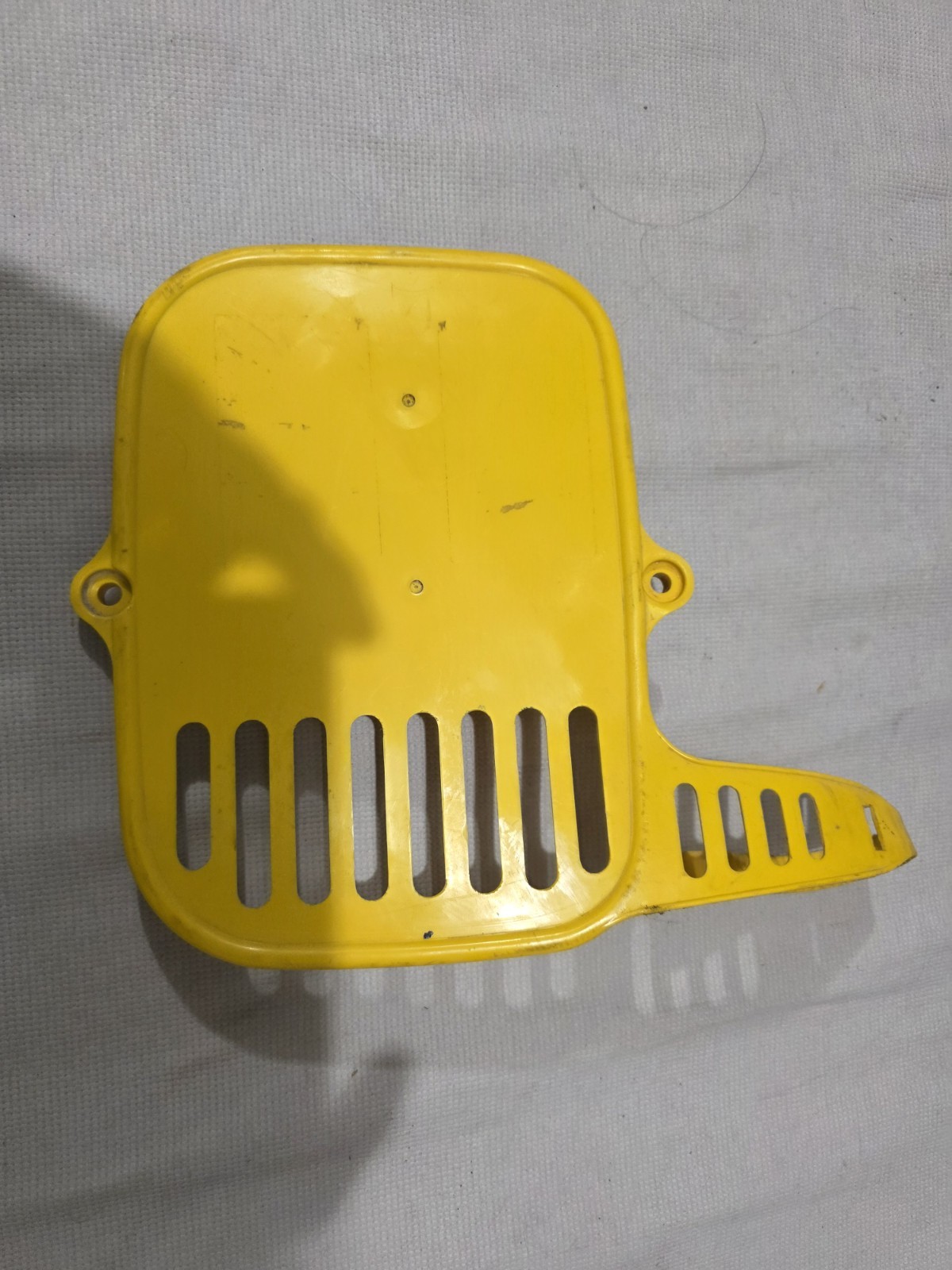 1983 1984 suzuki rm80 front number plate rm 80 oem plastic 94911-20410 1983 1984 suzuki rm80 front number plate rm 80 oem plastic 94911-20410