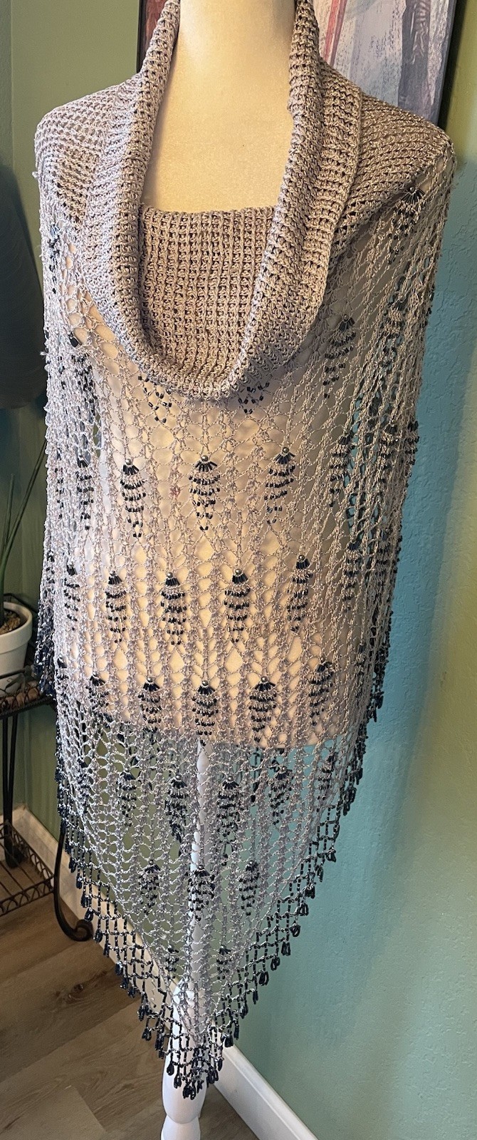 Chico\'s beaded crochet open-knit cowl neck elegant poncho/shawl grey O/S