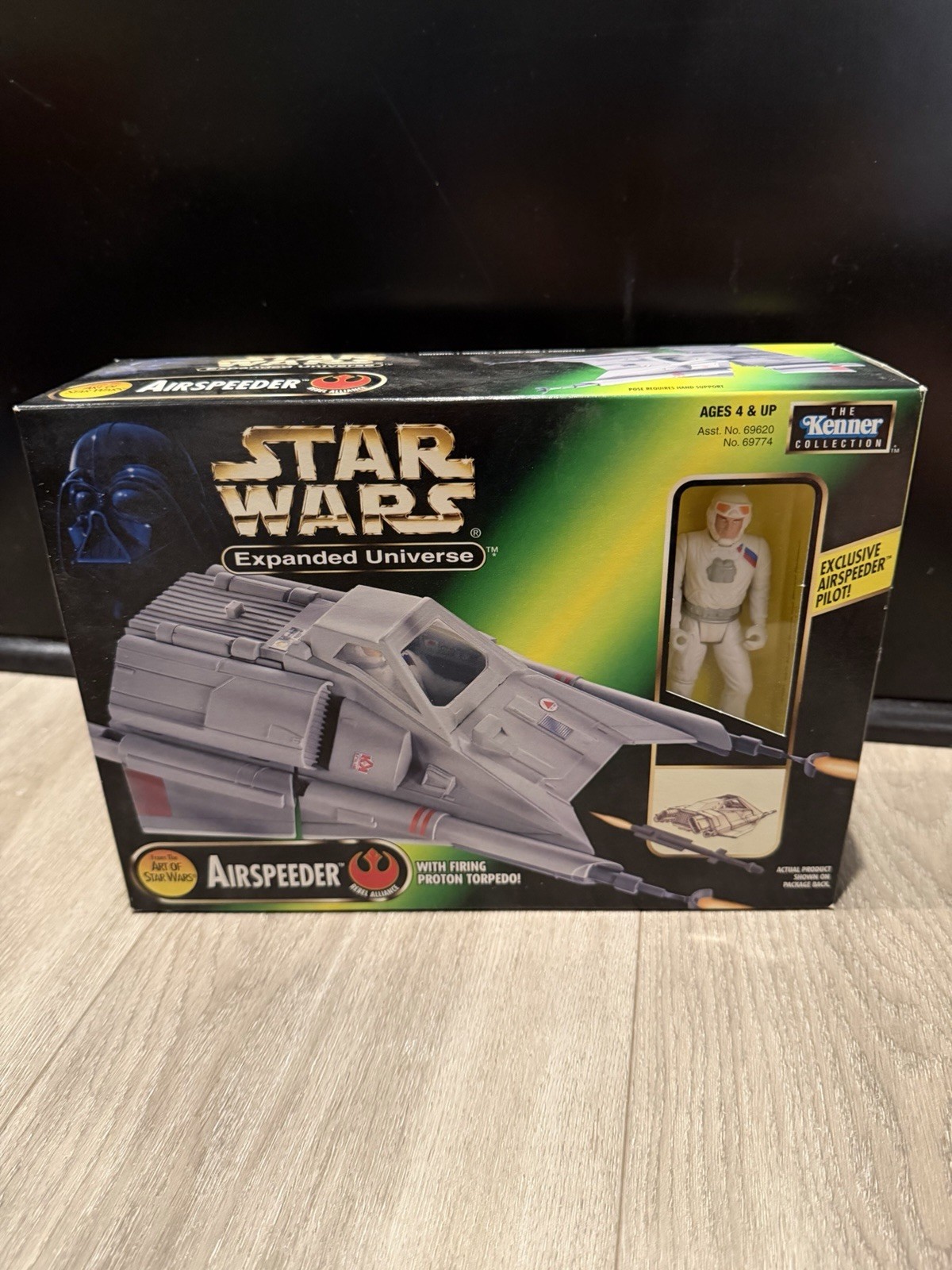 1997 Kenner Star Wars Air Speeder Expanded Universe With Pilot - Factory Sealed