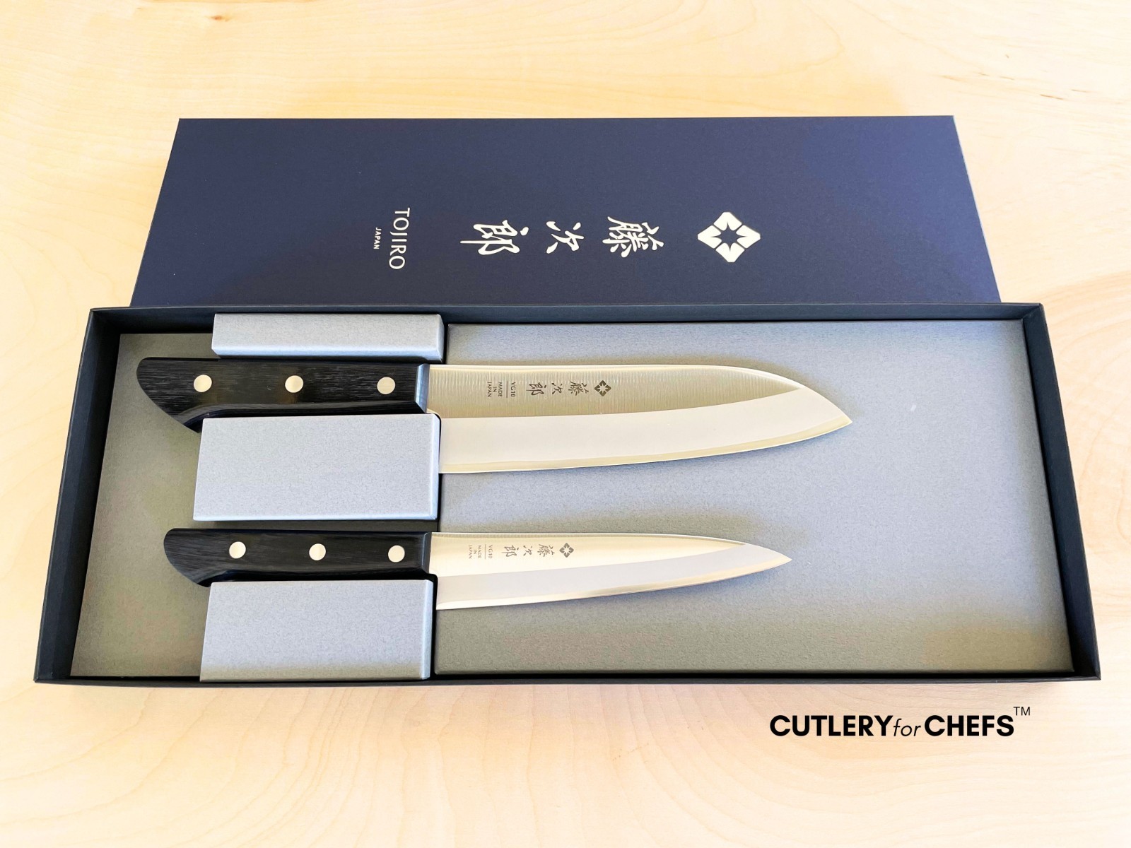 TOJIRO BASIC VG10 Japanese Santoku & Petty Knife Set (TBS-200) - MADE IN JAPAN TOJIRO BASIC VG10 Japanese Santoku & Petty Knife Set (TBS-200) - MADE IN JAPAN