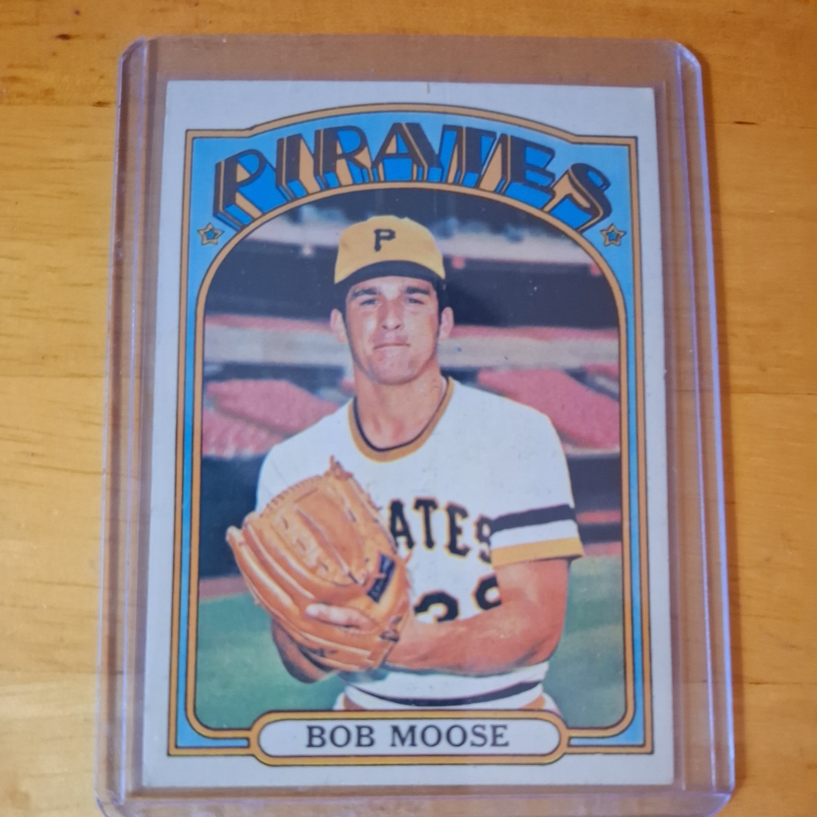 1972 Topps - Bob Moose #647 EX Baseball card High series 1972 Topps - Bob Moose #647 EX Baseball card High series