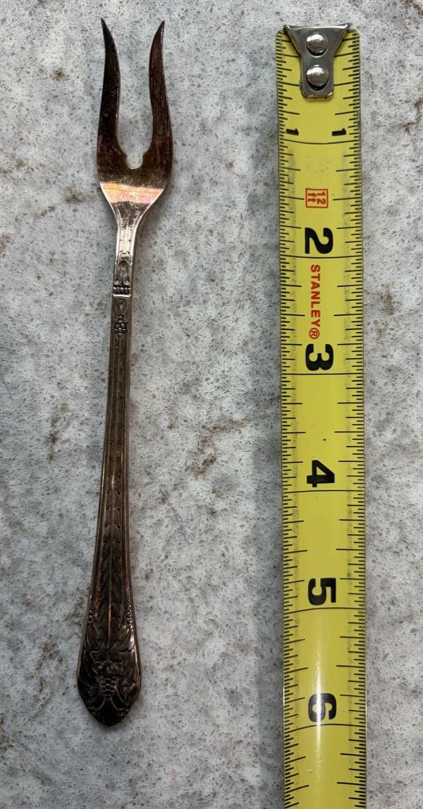 Vintage 1847 Rogers Bros 2 Prong Pickle Olive Fork 6\ Vintage 1847 Rogers Bros 2 Prong Pickle Olive Fork 6\