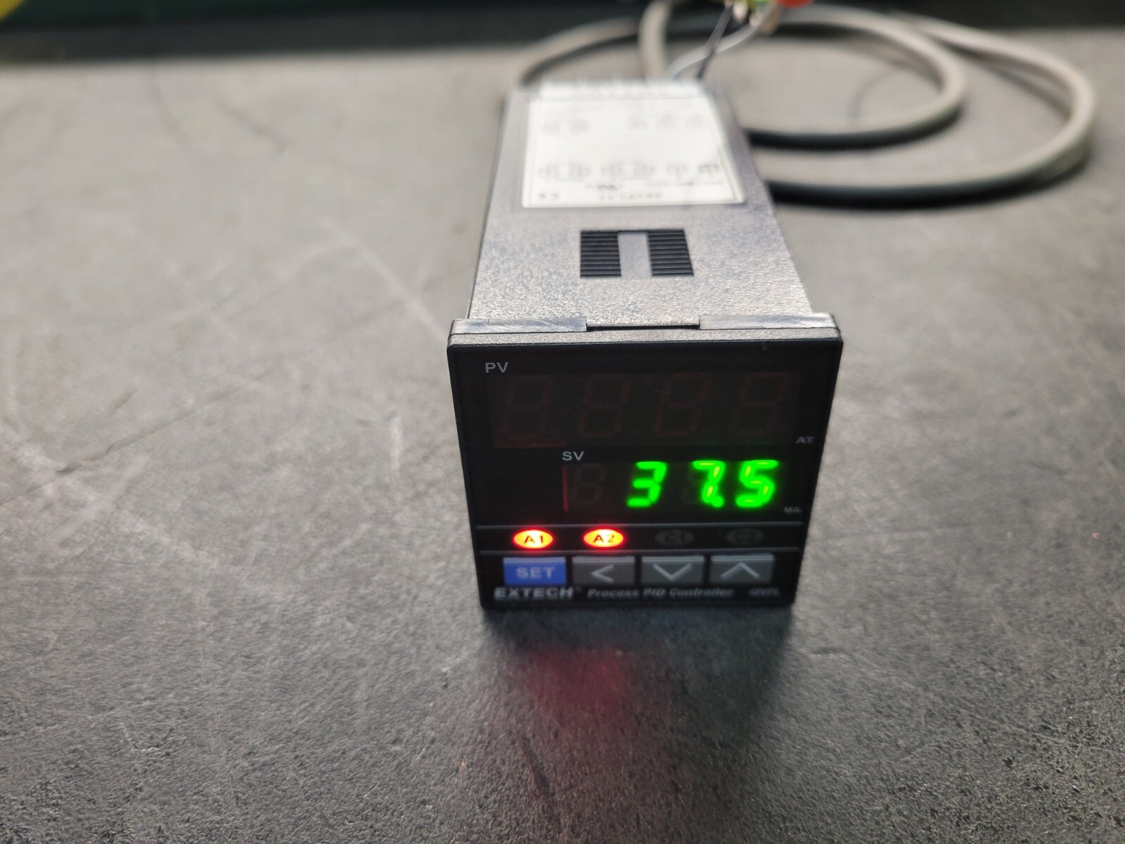 EXTECH 48VFL11 PROCESS PID CONTROLLER