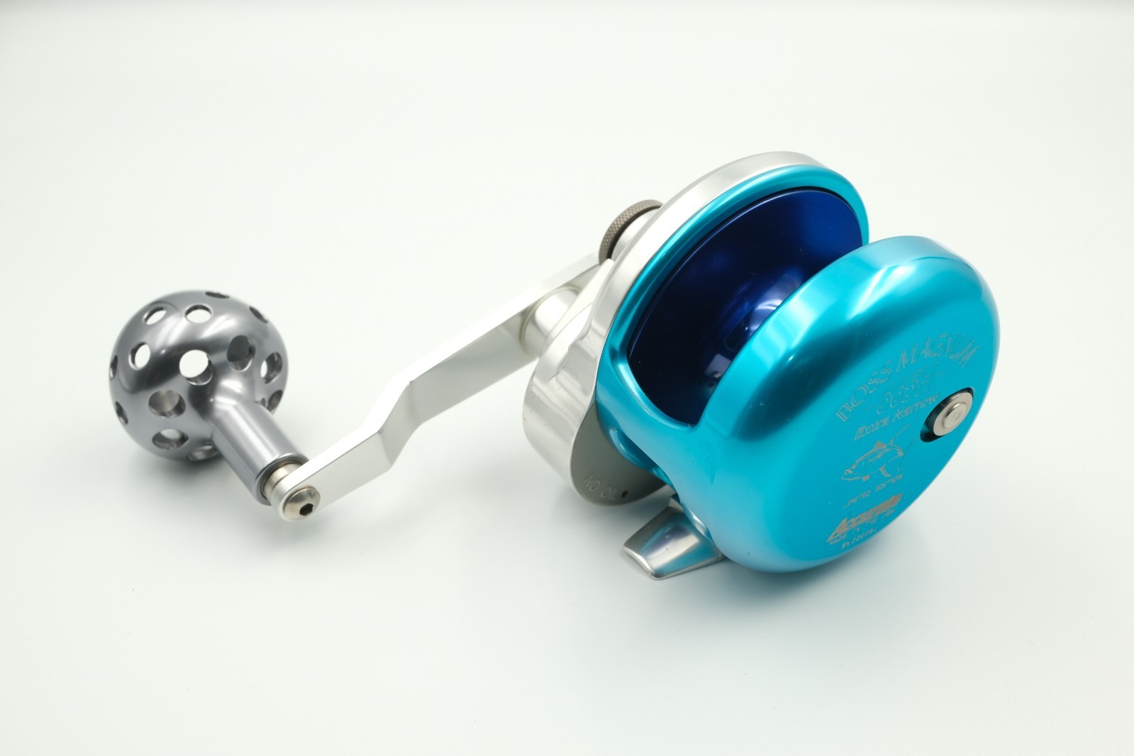 Accurate Boss Magnum 665H Extra Narrow Limited Edition Right Hand Reel Accurate Boss Magnum 665H Extra Narrow Limited Edition Right Hand Reel