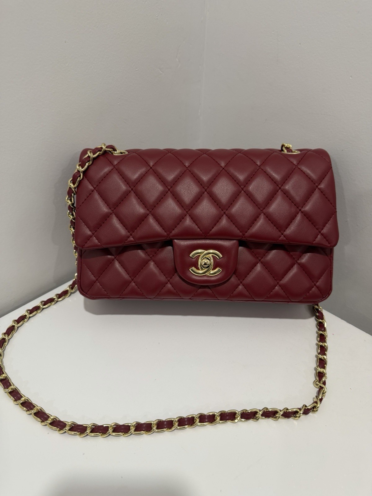 CHANEL Burgundy Quilted Shoulder Bag Gold Hardware Chain Strap Turn Lock