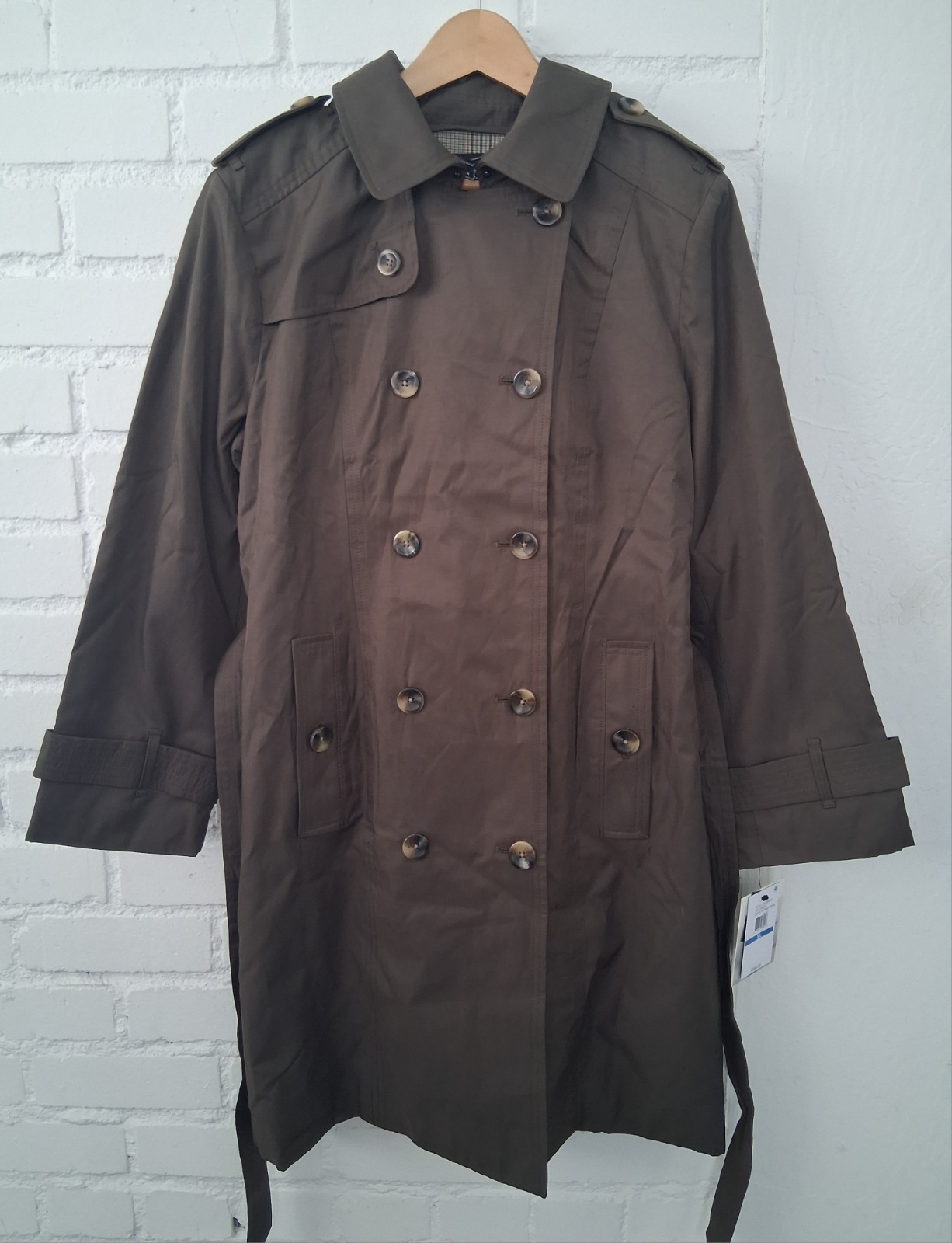London Fog Belted Double Breasted Trench Coat Fatigue Green Womans Size XL New London Fog Belted Double Breasted Trench Coat Fatigue Green Womans Size XL New