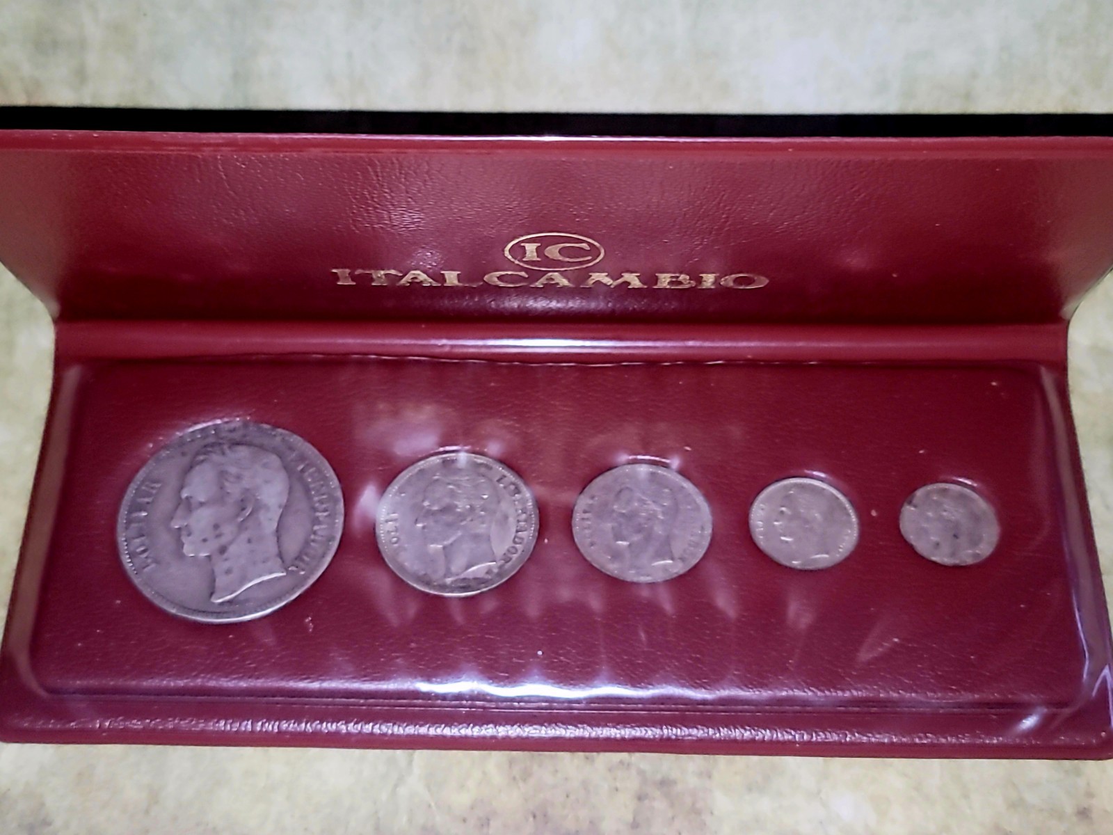 1921-1960 Venezuela 5 Coin Set w/ Silver 