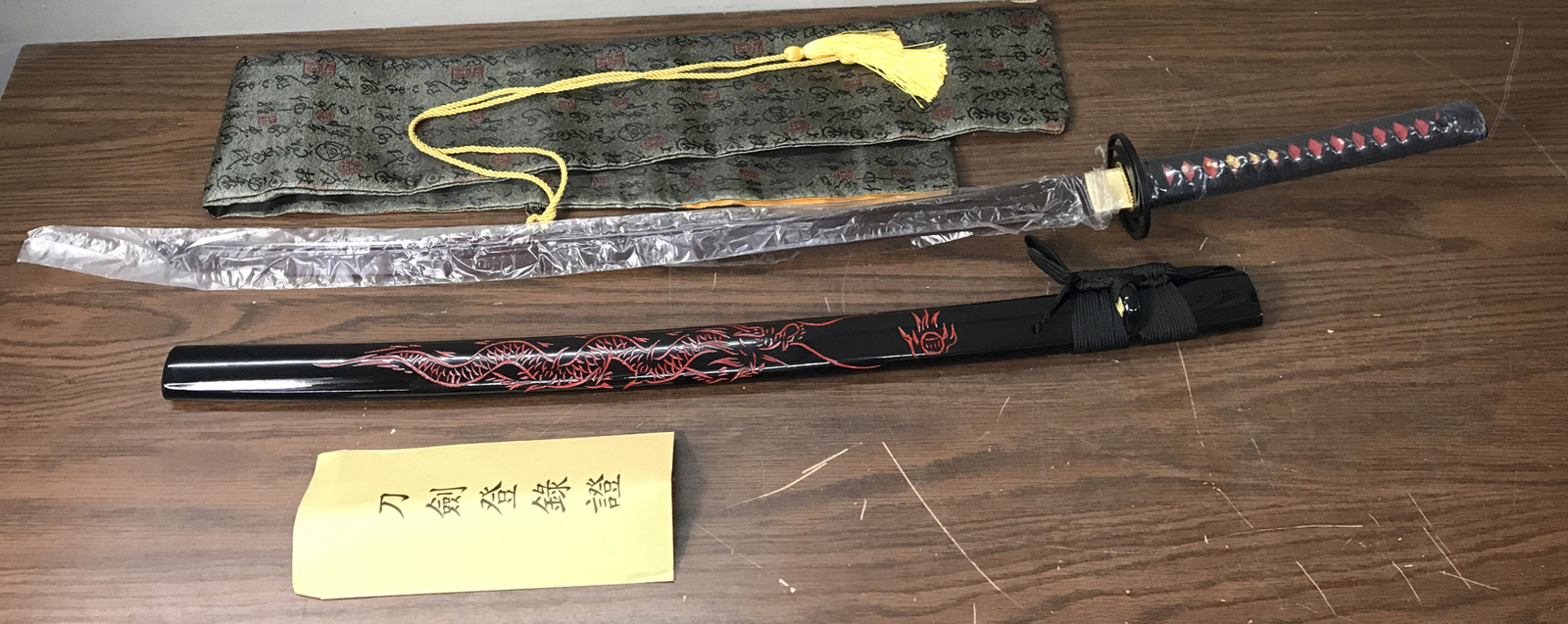 YJ COOL Fully Hand Forged Japanese Samurai Katana Sword Red Dragon Saya Sharp