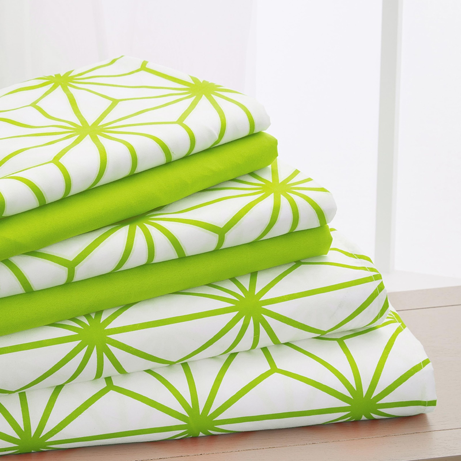 Elegant Comfort 6-Piece Cube Geometric Microfiber Sheet Set, King, Lime Elegant Comfort 6-Piece Cube Geometric Microfiber Sheet Set, King, Lime